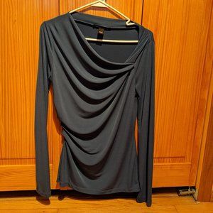 Neck detail long sleeve top